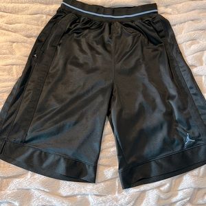 Jordan Brand XL Black Shorts 20th Anniversary Carolina retro 2005 men’s